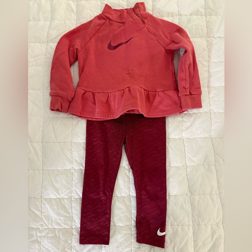 Nike Coral Baby Sweatshirt and Legging Set - 18m